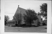 200 S CHURCH ST 200 S CHURCH ST, a Late Gothic Revival house of worship, built in Neenah, Wisconsin in 1951.