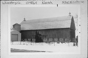 1475 N LAKE ST, a Astylistic Utilitarian Building barn, built in Menasha, Wisconsin in 1908.