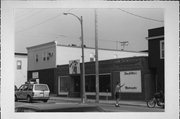 200 MAIN ST, a Commercial Vernacular retail building, built in Neenah, Wisconsin in 1913.