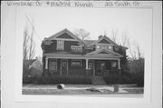 212 SMITH ST, a Colonial Revival/Georgian Revival house, built in Neenah, Wisconsin in 1913.