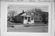 426 WASHINGTON AVE, a Front Gabled house, built in Neenah, Wisconsin in 1923.