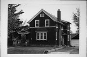 309 E WISCONSIN AVE 309 E WISCONSIN AVE, a Craftsman house, built in Neenah, Wisconsin in 1916.