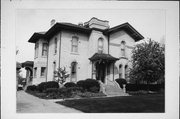 410 E WISCONSIN AVE, a Italianate house, built in Neenah, Wisconsin in 1874.