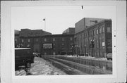 225 WISCONSIN AVE, a Astylistic Utilitarian Building mill, built in Neenah, Wisconsin in 1915.