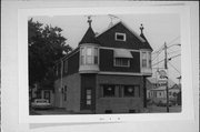 344 BOWEN ST, a Queen Anne, built in Oshkosh, Wisconsin in .
