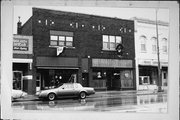 136-140 S CENTRAL AVE, a Commercial Vernacular retail building, built in Marshfield, Wisconsin in 1925.