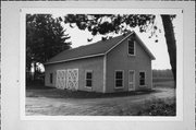 711 NEPCO LAKE RD, a Astylistic Utilitarian Building barn, built in Wisconsin Rapids, Wisconsin in 1936.