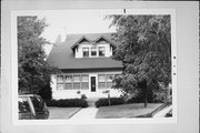 411 WITTER ST, a Bungalow house, built in Wisconsin Rapids, Wisconsin in 1915.