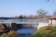 LEONARD-LEOTA PARK LEONARD-LEOTA PARK, a NA (unknown or not a building) dam/lock, built in Evansville, Wisconsin in 1923.