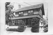 423 N FEW ST, a Craftsman house, built in Madison, Wisconsin in 1916.