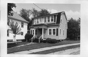 409 ELMSIDE BLVD, a Dutch Colonial Revival house, built in Madison, Wisconsin in 1923.