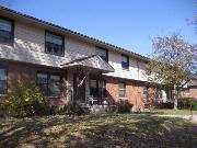 7211-7341 W Dreyer Pl (7205-7333 W Beloit Rd, 2521-2529 S 72 St) 7211-7341 W Dreyer Pl (7205-7333 W Beloit Rd, 2521-2529 S 72 St), a Ranch apartment/condominium, built in West Allis, Wisconsin in 1949.