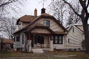 4617 N MORRIS BLVD 4617 N MORRIS BLVD, a Bungalow house, built in Whitefish Bay, Wisconsin in 1925.