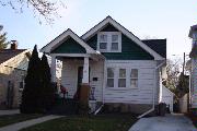 5132 N IDLEWILD AVE 5132 N IDLEWILD AVE, a Bungalow house, built in Whitefish Bay, Wisconsin in 1926.