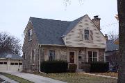1012 E COURTLAND PL 1012 E COURTLAND PL, a Side Gabled house, built in Whitefish Bay, Wisconsin in 1939.