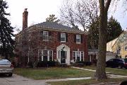 4929 N BARTLETT AVE, a Colonial Revival/Georgian Revival house, built in Whitefish Bay, Wisconsin in 1937.