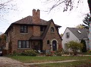 5844 N KENT AVE 5844 N KENT AVE, a English Revival Styles house, built in Whitefish Bay, Wisconsin in 1931.