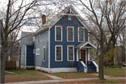 821 MAIN ST, a Front Gabled house, built in Eau Claire, Wisconsin in 1881.