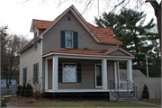 925 BARLAND ST 925 BARLAND ST, a Queen Anne house, built in Eau Claire, Wisconsin in 1900.