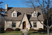 1822 MAIN ST 1822 MAIN ST, a English Revival Styles house, built in Eau Claire, Wisconsin in 1939.