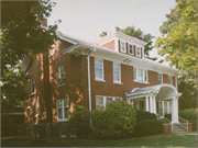 2305 E IVANHOE PL., a Colonial Revival/Georgian Revival house, built in Milwaukee, Wisconsin in 1924.