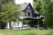 155 BRANCH ST / STATE HIGHWAY 83, a Queen Anne house, built in Hartford, Wisconsin in 1898.
