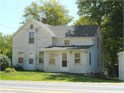 713 W KICKAPOO ST, aka U S HIGHWAY 14, a Gabled Ell house, built in Readstown, Wisconsin in 1885.