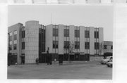 202 STATE ST 202 STATE ST, a Late-Modern bank/financial institution, built in Madison, Wisconsin in 1962.