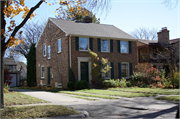 5522 N SHORELAND AVE 5522 N SHORELAND AVE, a Colonial Revival/Georgian Revival house, built in Whitefish Bay, Wisconsin in 1940.