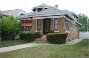2534 N 48th St 2534 N 48th St, a Bungalow, built in Milwaukee, Wisconsin in 1925.