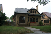 2543 N 47TH ST, a Bungalow house, built in Milwaukee, Wisconsin in 1927.