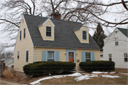 4115 MEYER AVE, a Colonial Revival/Georgian Revival house, built in Madison, Wisconsin in 1947.