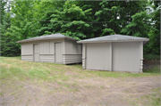 1270 STATE HIGHWAY 32 1270 STATE HIGHWAY 32, a Other Vernacular garage (residential), built in Three Lakes, Wisconsin in 1905.