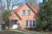 529 N BLACKHAWK AVE 529 N BLACKHAWK AVE, a English Revival Styles house, built in Madison, Wisconsin in 1939.