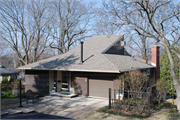 4340 HILLCREST CIRCLE, a Contemporary house, built in Madison, Wisconsin in 1941.