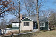 4206 HILLCREST DR, a Ranch house, built in Madison, Wisconsin in 1947.