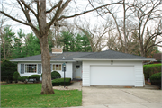 3813 HILLCREST DR, a Ranch house, built in Madison, Wisconsin in 1951.