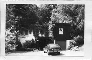 5749 BITTERSWEET PL., a International Style house, built in Madison, Wisconsin in 1940.