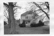 4383 WINDSOR RD, a Queen Anne lodging-hotel, built in Windsor, Wisconsin in .