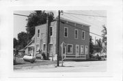 6891 PAOLI RD, a Commercial Vernacular tavern/bar, built in Montrose, Wisconsin in 1899.