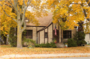 125 E ALLOUEZ AVE, a English Revival Styles house, built in Allouez, Wisconsin in 1936.