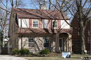 4254 N ARDMORE AVE, a Dutch Colonial Revival house, built in Shorewood, Wisconsin in 1935.