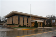 197 W CHESTNUT ST, a Contemporary bank/financial institution, built in Burlington, Wisconsin in 1972.