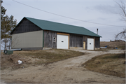 N5646 PIONEER DR, a Astylistic Utilitarian Building pole barn, built in Concord, Wisconsin in .