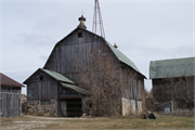 N5646 PIONEER DR, a Astylistic Utilitarian Building barn, built in Concord, Wisconsin in .