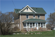 W420 USH 18, a American Foursquare house, built in Concord, Wisconsin in .