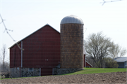 W3827 MAPLE LN, a Astylistic Utilitarian Building barn, built in Farmington, Wisconsin in .
