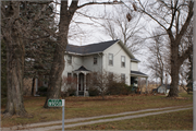 N9058 SKI SLIDE RD, a Cross Gabled house, built in Ixonia, Wisconsin in .