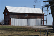 W1809 STH 16, a Astylistic Utilitarian Building barn, built in Ixonia, Wisconsin in .