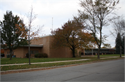 5205 N LYDELL AVE, a International Style school – elem/middle/jr high/high, built in Whitefish Bay, Wisconsin in 1955.
